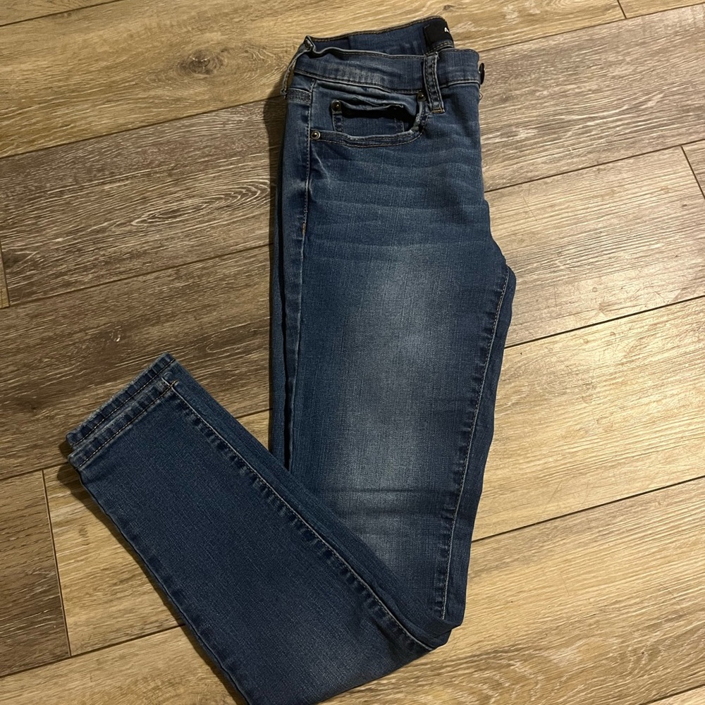 Aeropostale size 4 low rise pants
